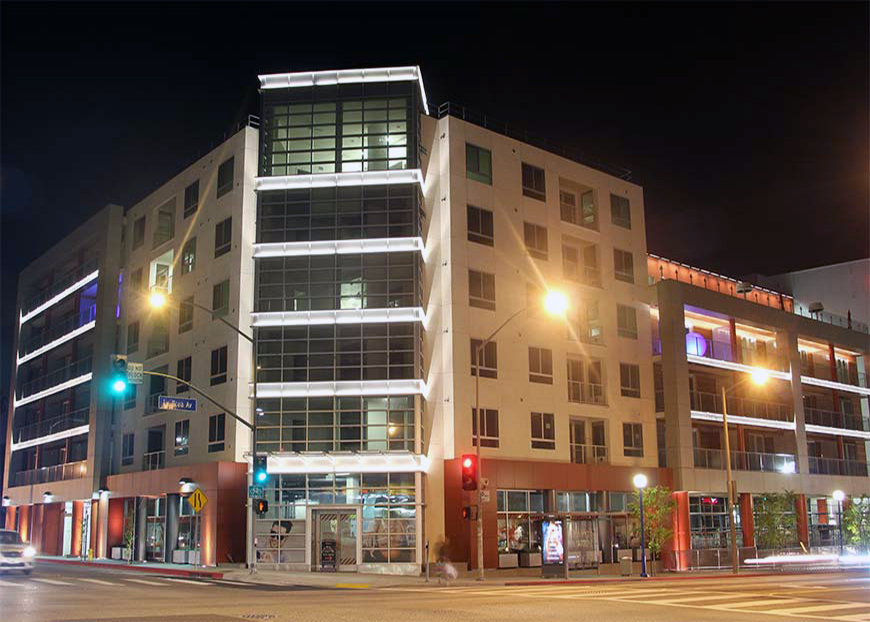 Fountain and La Brea Apartments Image #01