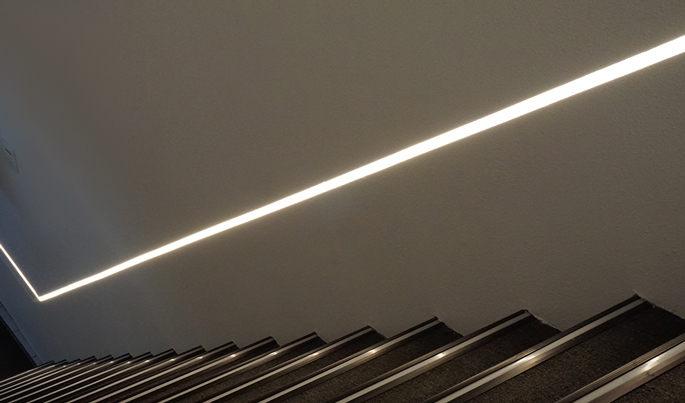 lipLEDs LLED8300-MI Image #01